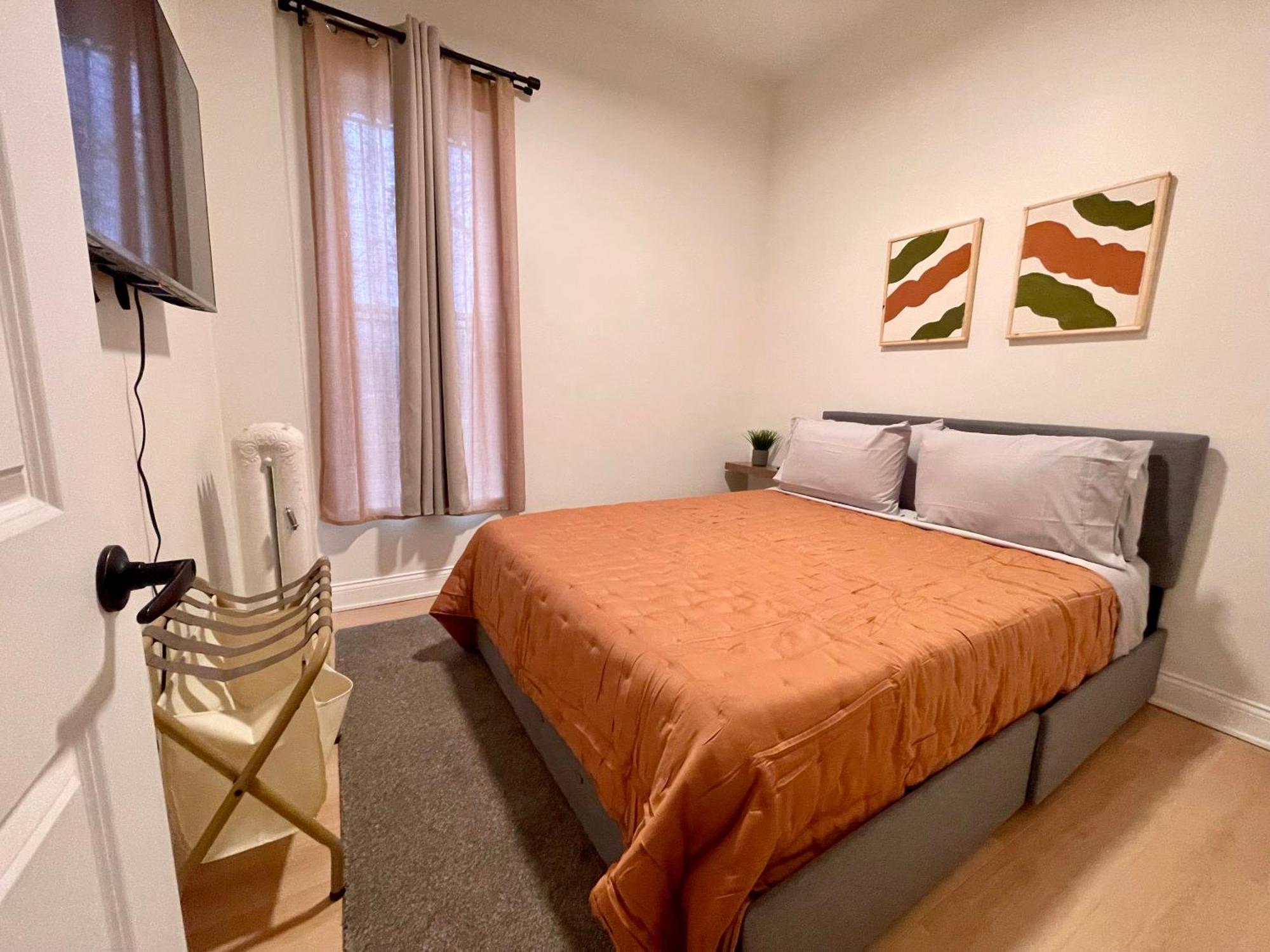 First Floor Condo In Чикаго Екстер'єр фото